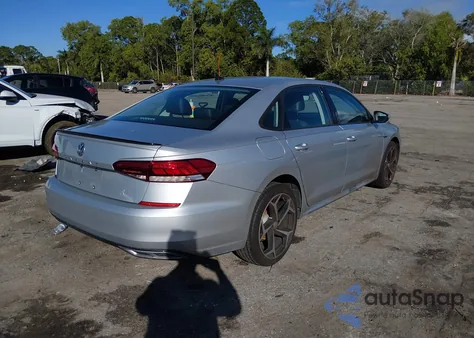 2020 Volkswagen Passat 2.0T R-Line from USA, damaged, VIN 1VWMA7A35LC021877